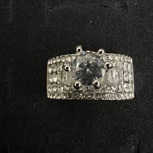 Custom wedding set ring